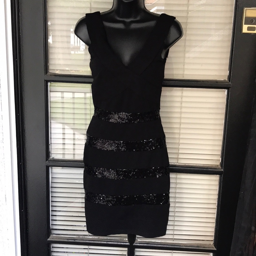 Amisu | Black Bodycon Dress with Sequins Stripes